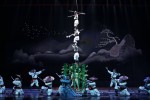 12º Festival Internacional del Circo Elefante de Oro de Girona Dezhou Acrobatic Troupe of China · Manipulació de tridents · Xina