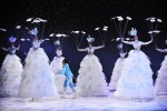 Gran Circo de Navidad de Girona “FantÀsia” Hunan Acrobatic Troupe. Equilibrios de platos. China